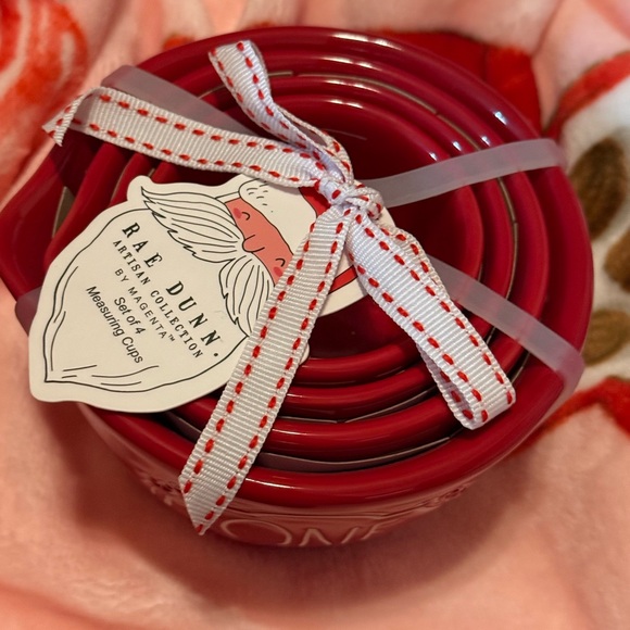 Rae Dunn Red Measuring Cups, set of 4, NWT - Picture 4 of 5